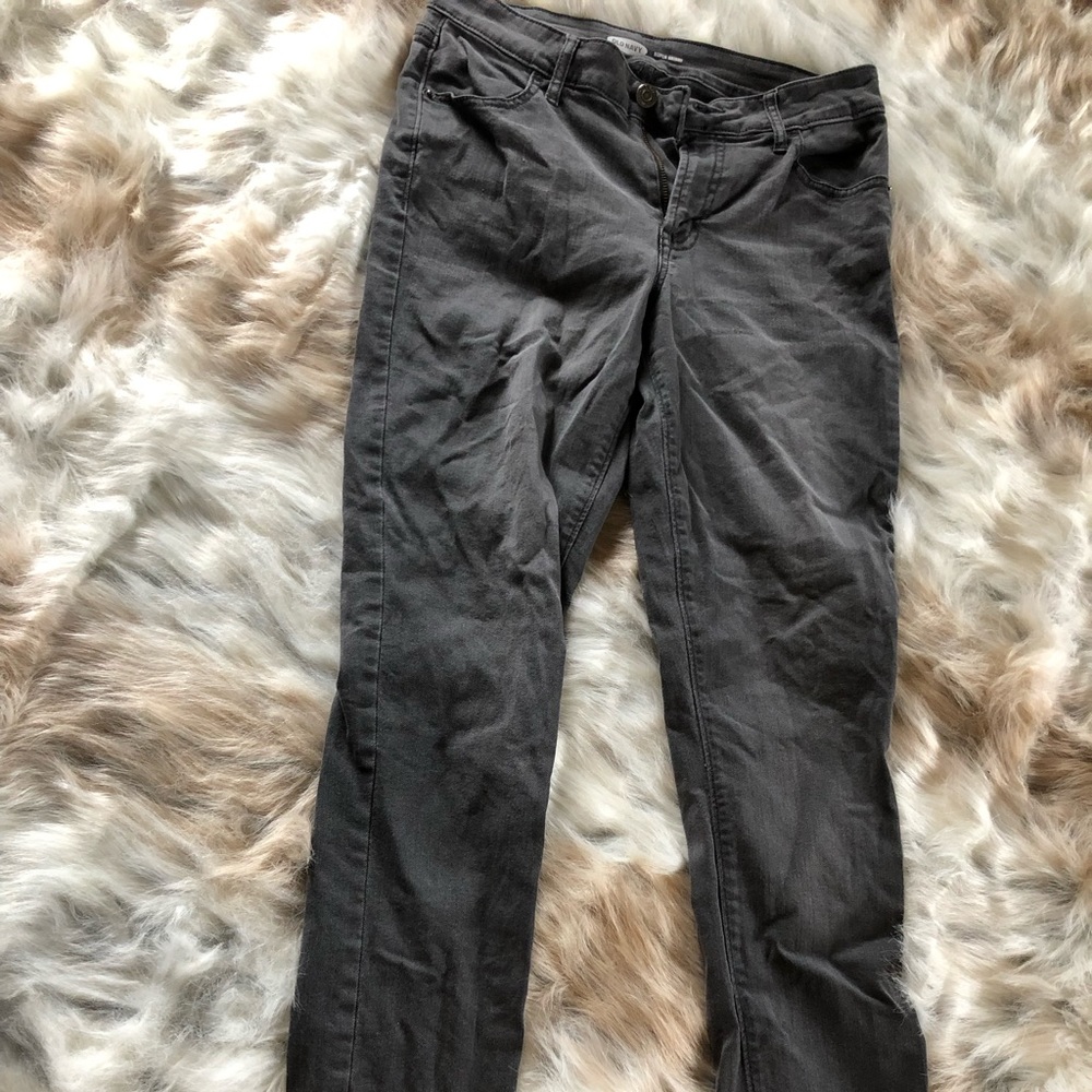 Black skinny jeans